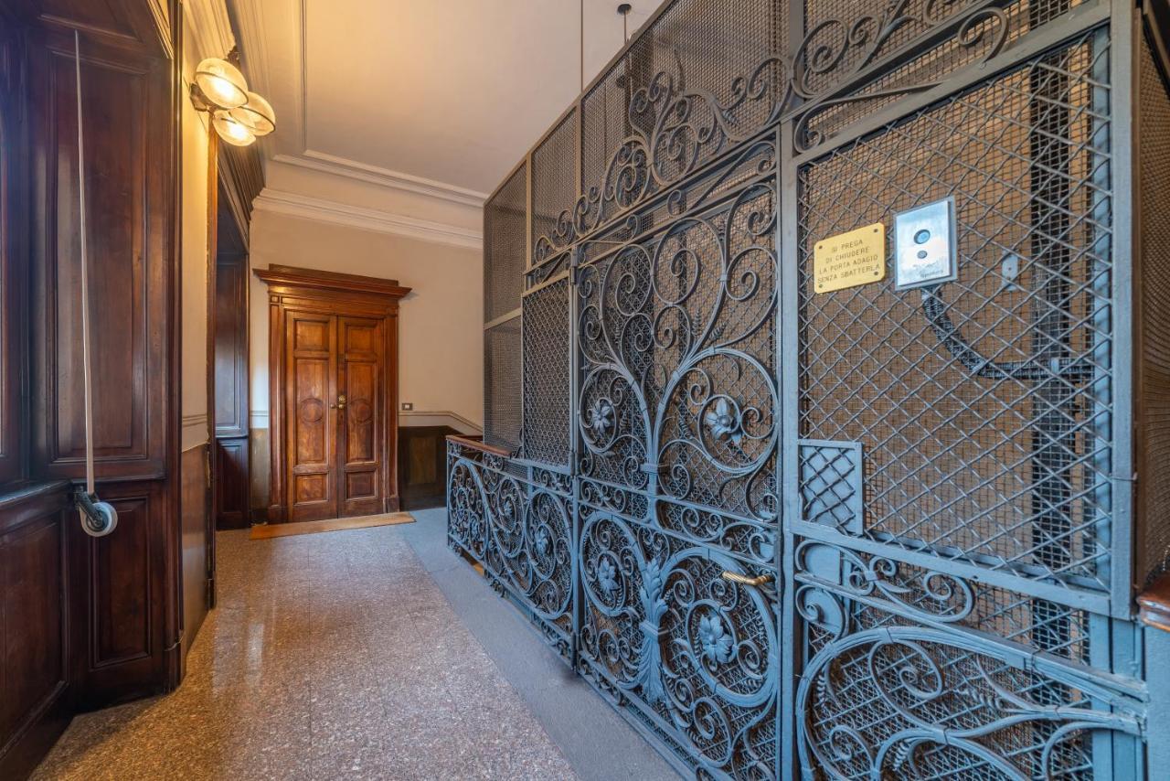 Brera - Sella Charme Apartment Castle View Milano Exteriör bild
